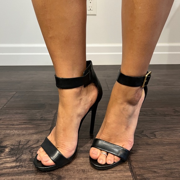Steve Madden Marleen Sandals - Picture 1 of 3